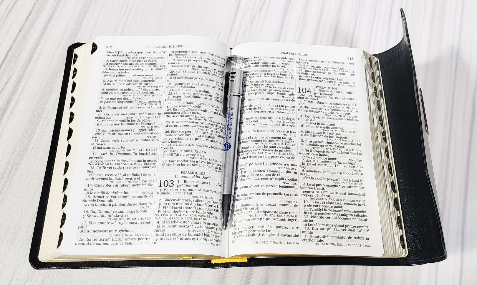 Biblia Rom 057 TIM