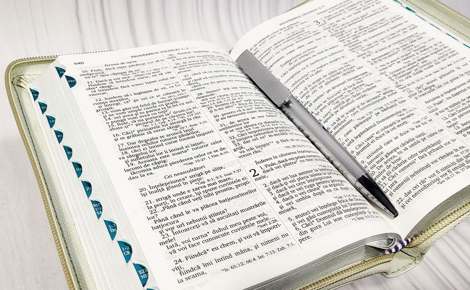 Biblia Rom 055 ZTI P