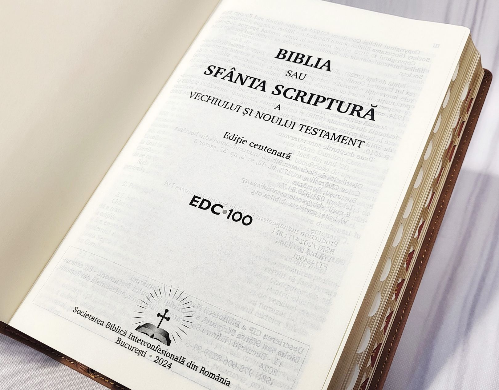 BIBLIA CENTENARA 076 TI (bej)
