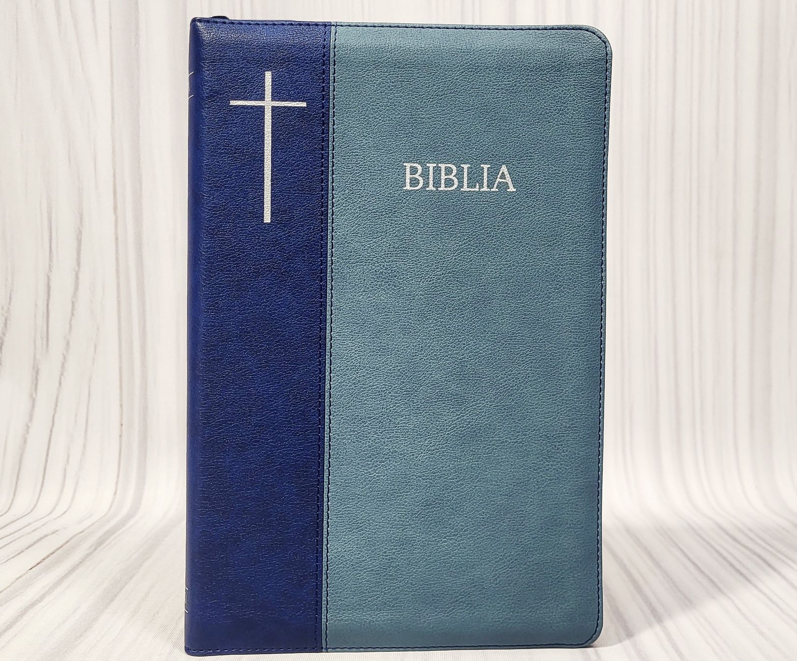 BIBLIA CENTENARA 076 ZTI (albastru)