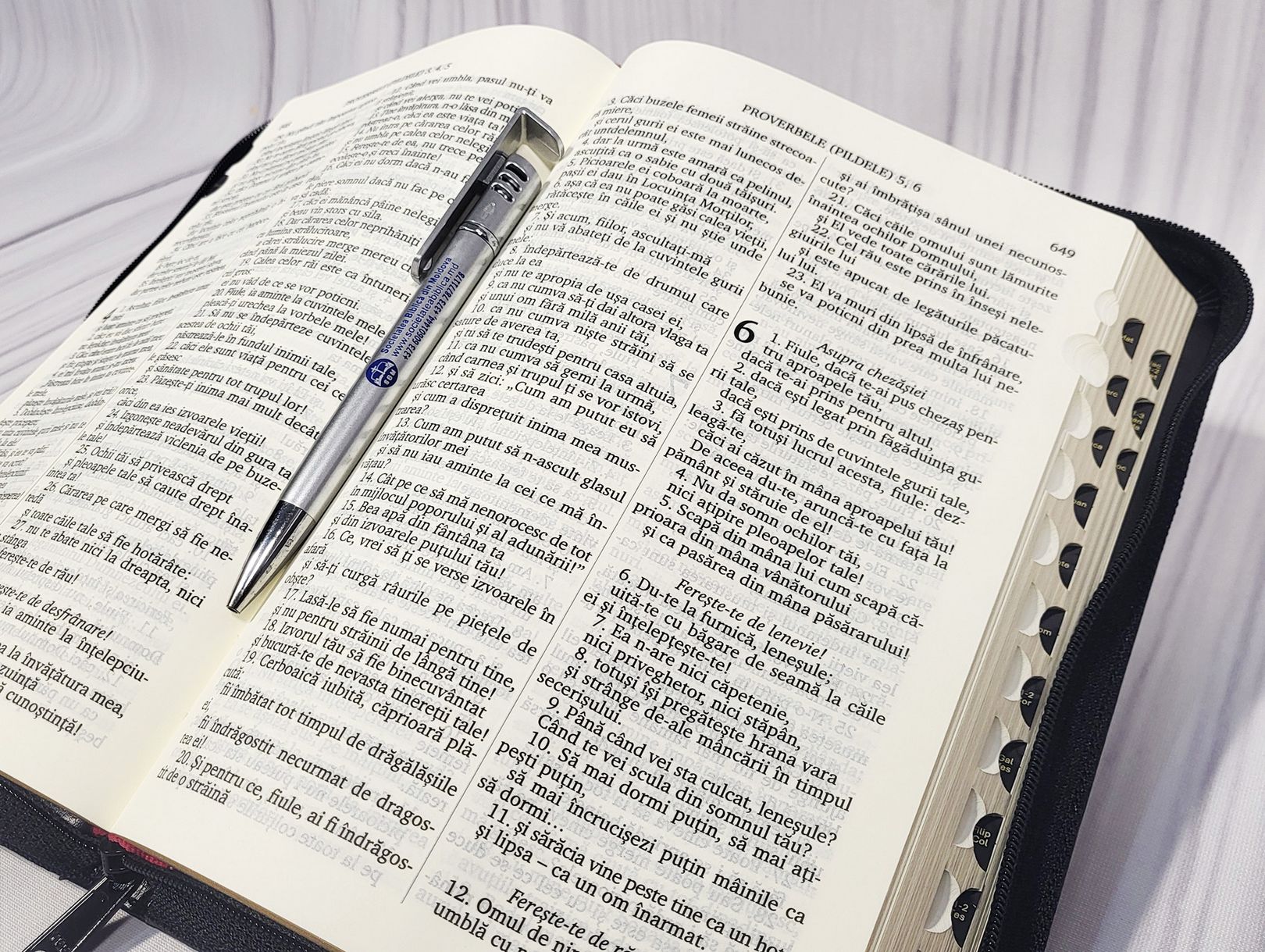 BIBLIA CENTENARA 076 ZTI (negru)