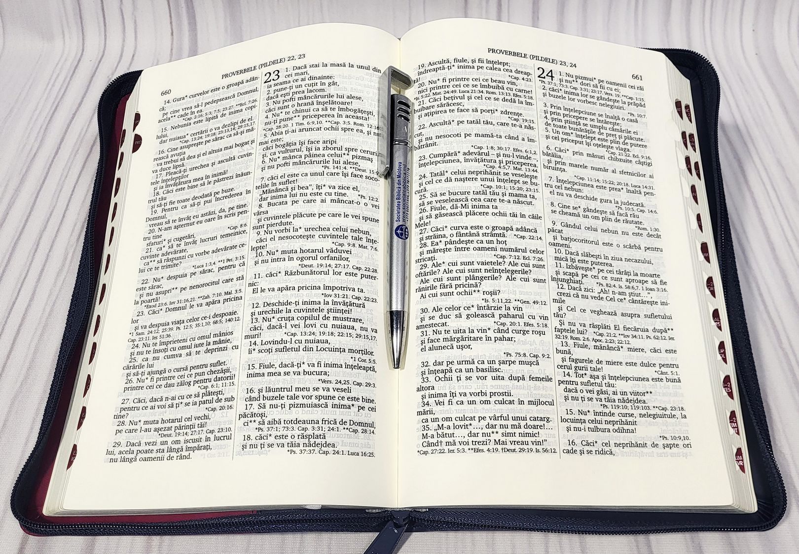Biblia Rom 076 ZTI (red)